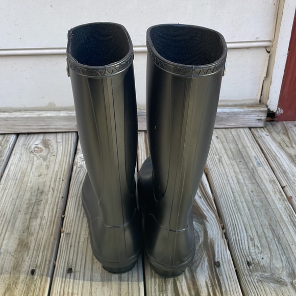 EUC- UGG CLASSIC SHELBY BLACK RUBBER SNOW/ RAINBOOTS US 10/ EU 41 / UK 8 - Picture 5 of 12